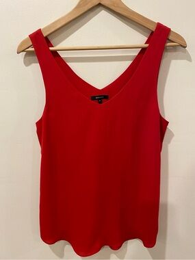 Red flowy tank size small RW&CO.